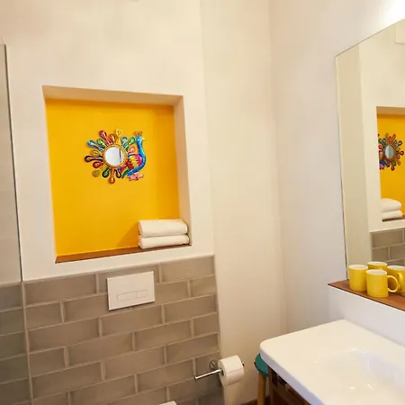 Sevenoaks Hotel 4*