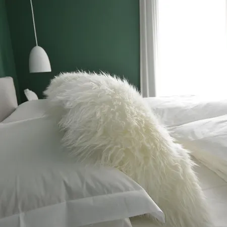 Sevenoaks Hotel 4*